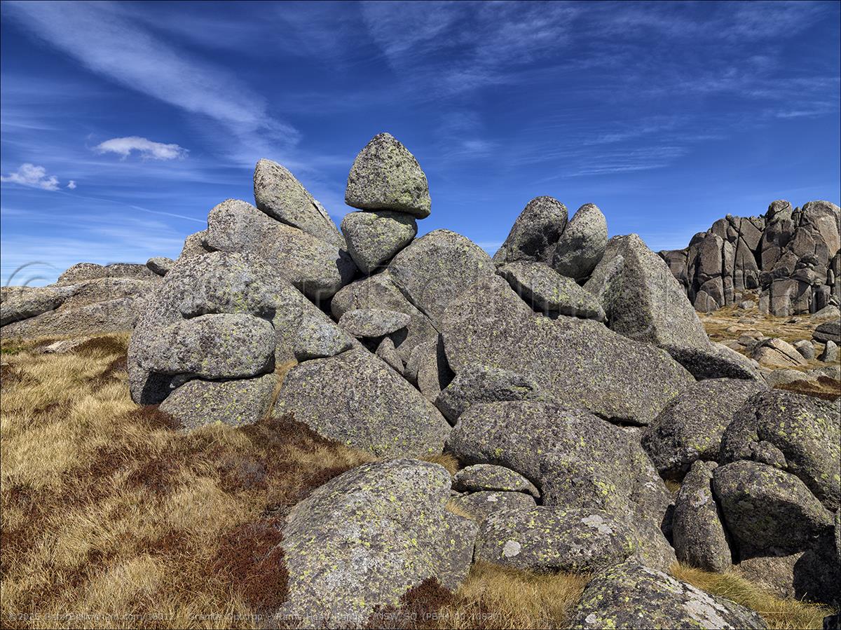 Peter Bellingham Photography Granite Outcrop - Rams Head Range - NSW SQ (PBH4 00 10830)